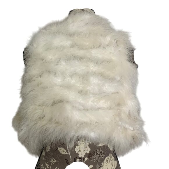 Womens White/Tan 100% Feather Sleeveless Vest Size M Boho Gypsy By Love Culture - Picture 2 of 7